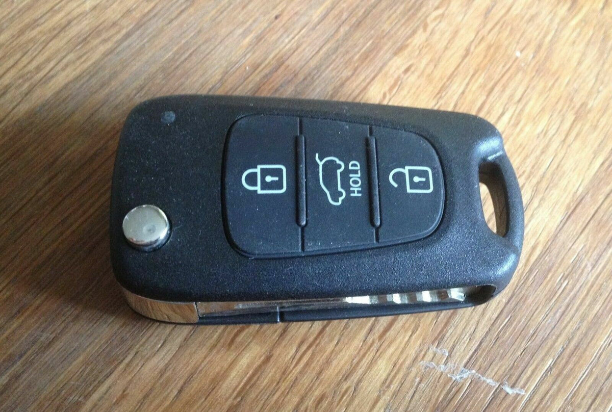Fits Kia Rio Picanto Ceed Sportage Cerato SEKS-AM08FTx 3 Button Car Key Fob